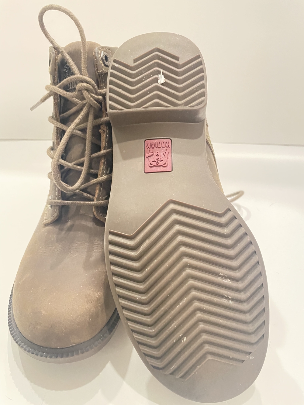Kodiak Brown Lace-Up Nubuck Ankle Boots - Picture 7 of 7